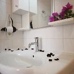 Lägenhetshotell Cennet