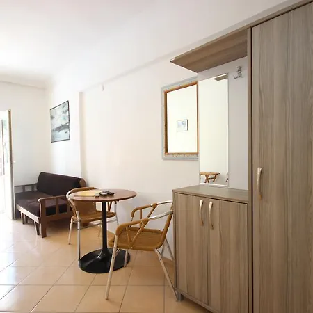 Hotel de apartamente Cennet Bitez