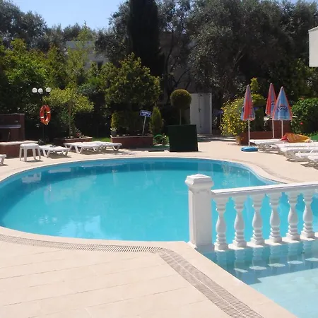 Cennet Апарт-отель 2*